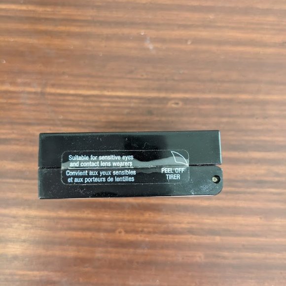 NWT Marcelle Make Up Eye Shadow Emerald Isle Hypo-allergenic  Paraben free - Picture 3 of 6